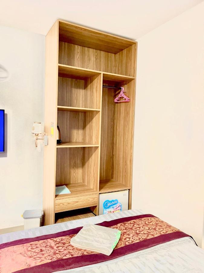 Hong Phuc Hotel 2 다낭 외부 사진
