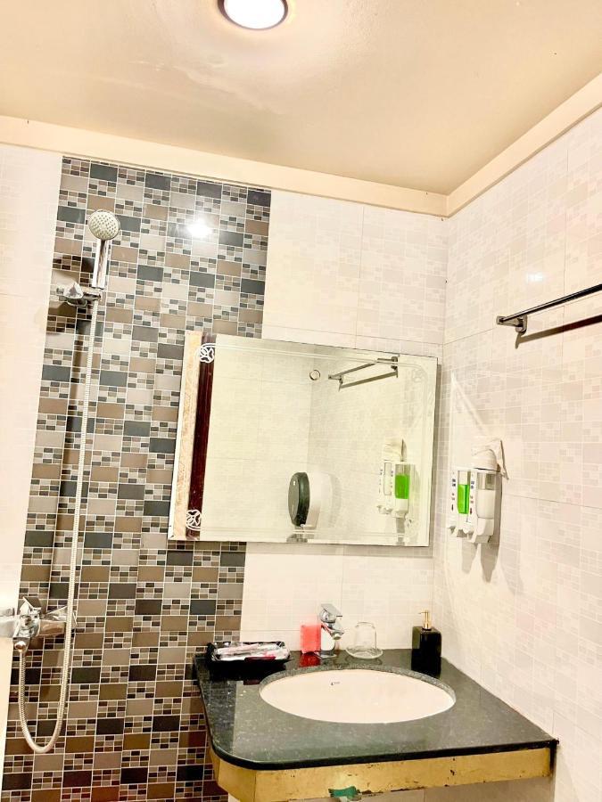 Hong Phuc Hotel 2 다낭 외부 사진